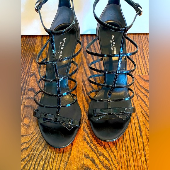 Michael Kors Collection black heels size 38 - Picture 2 of 12